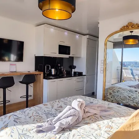 Capsexy Heliopolis Sea View Naturist Village Apartment